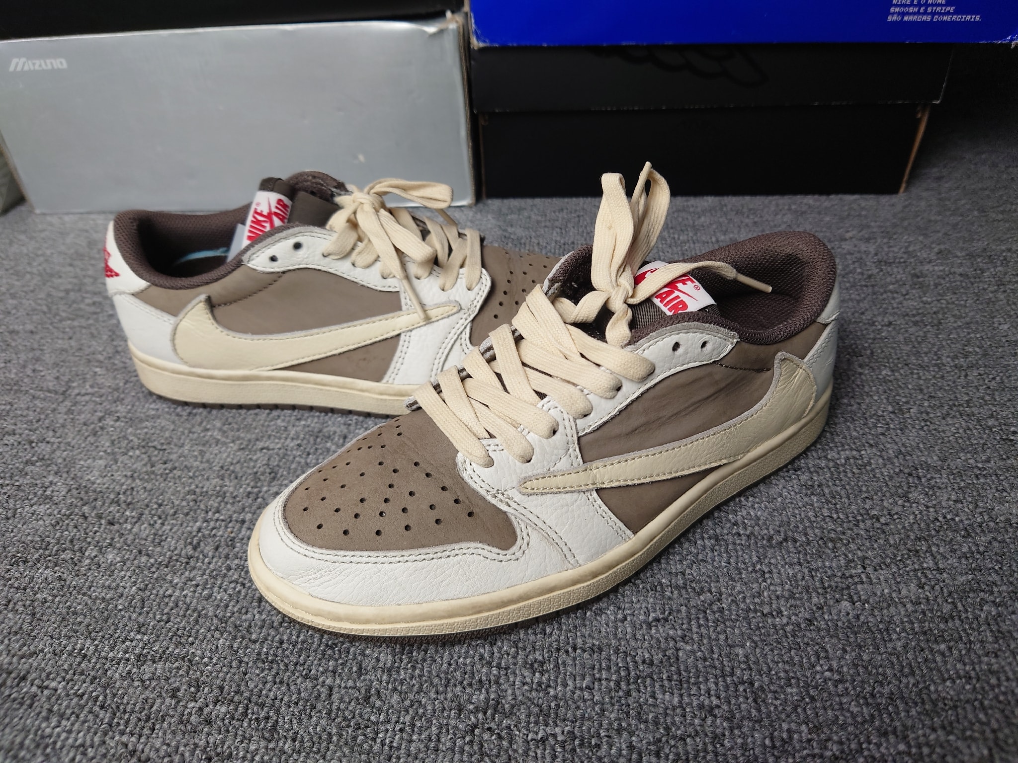 Travis Scott × Nike Air Jordan 1 Low OG SP "Reverse Mocha/Sail and Ridgerock"