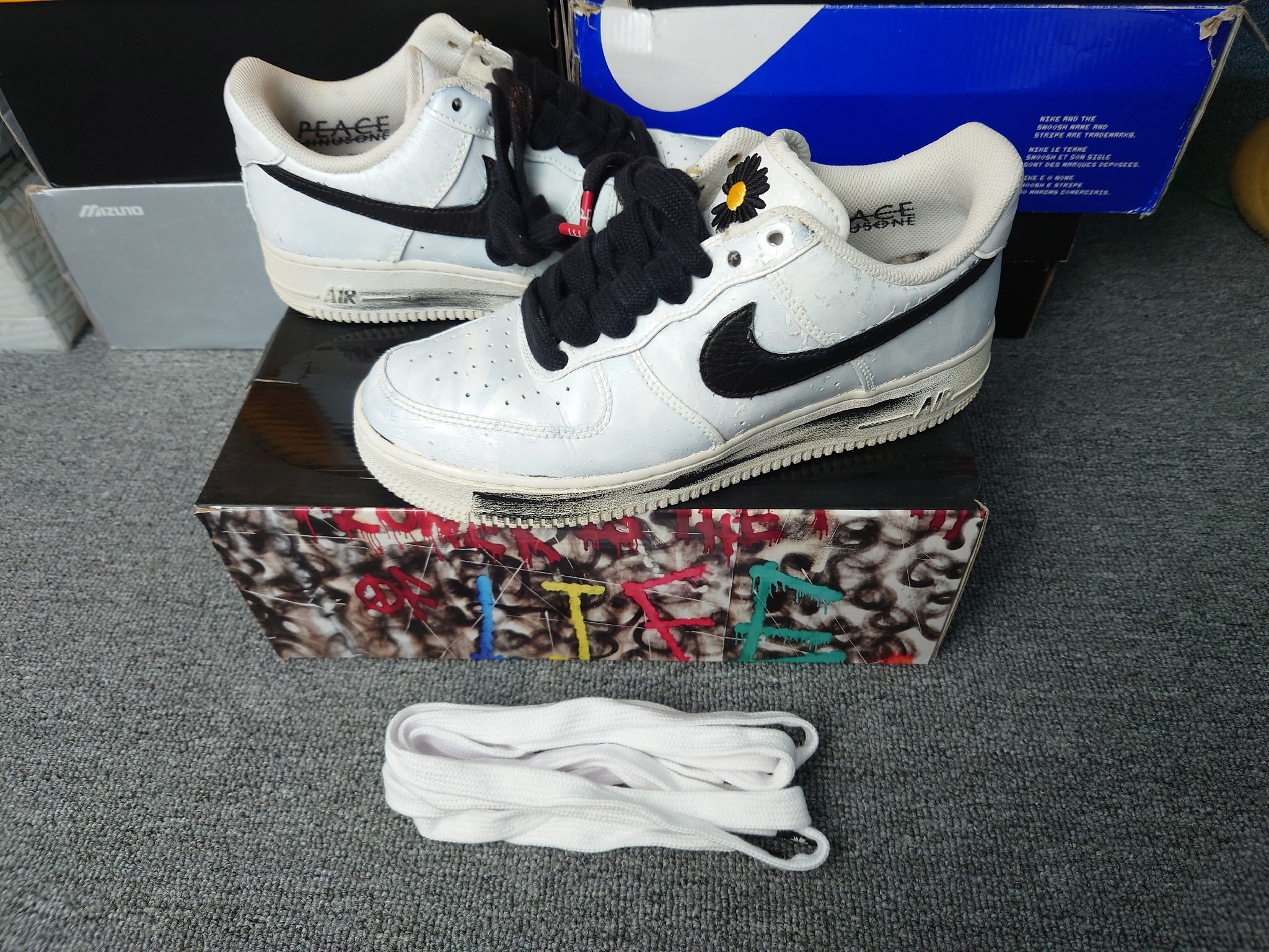 PEACEMINUSONE × Nike Air Force 1 Low "Para-noise/White/Black" / G-DRAGON