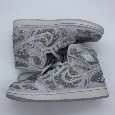 Swarovski × Nike Women's Air Jordan 1 High OG "Vast Grey"
