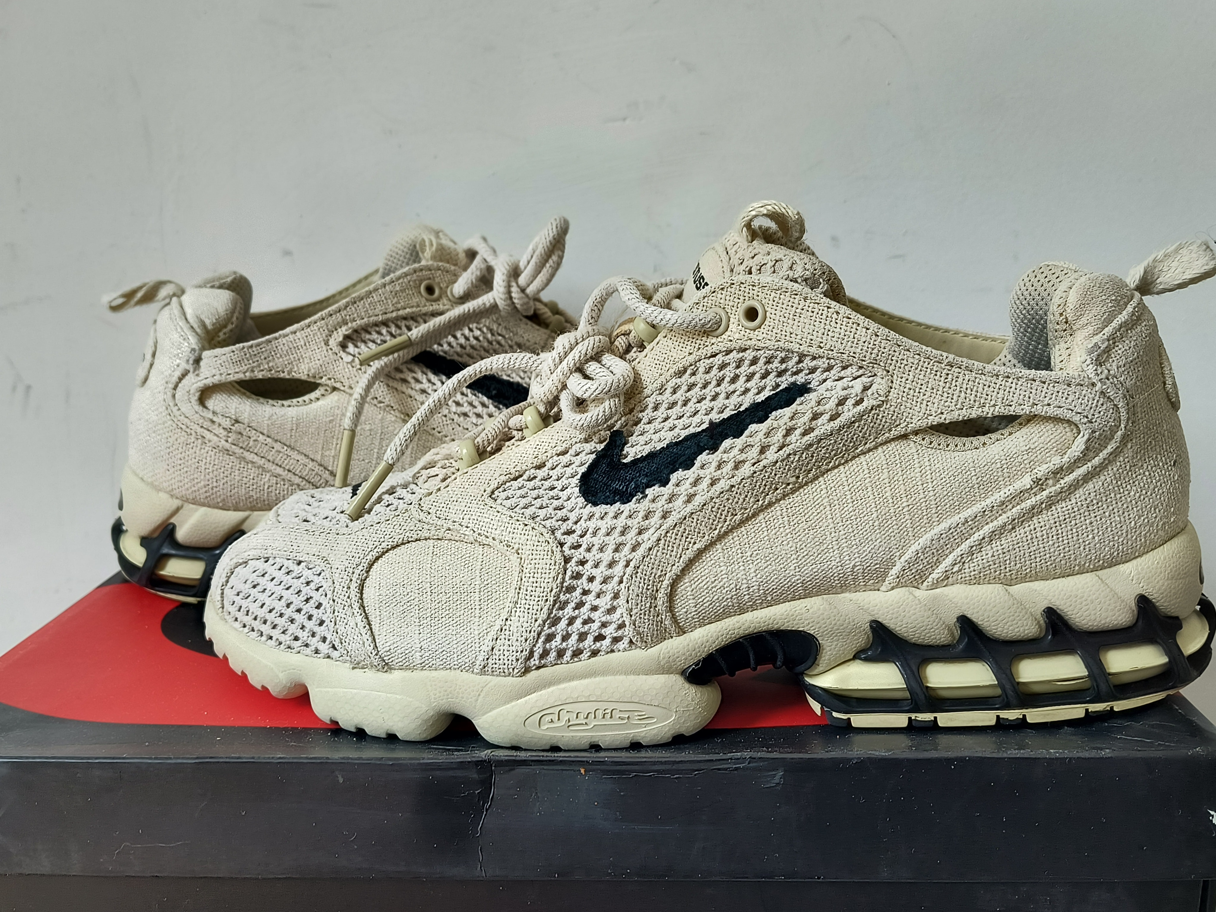 Stussy × Nike Air Zoom Spiridon CG 2 "Fossil/Black"