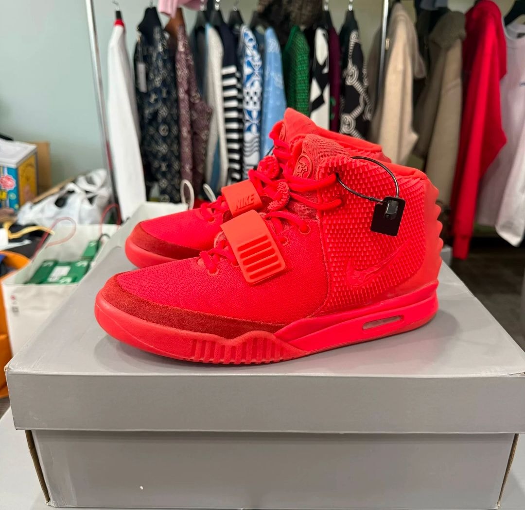 Nike Air Yeezy 2 SP "Red October"