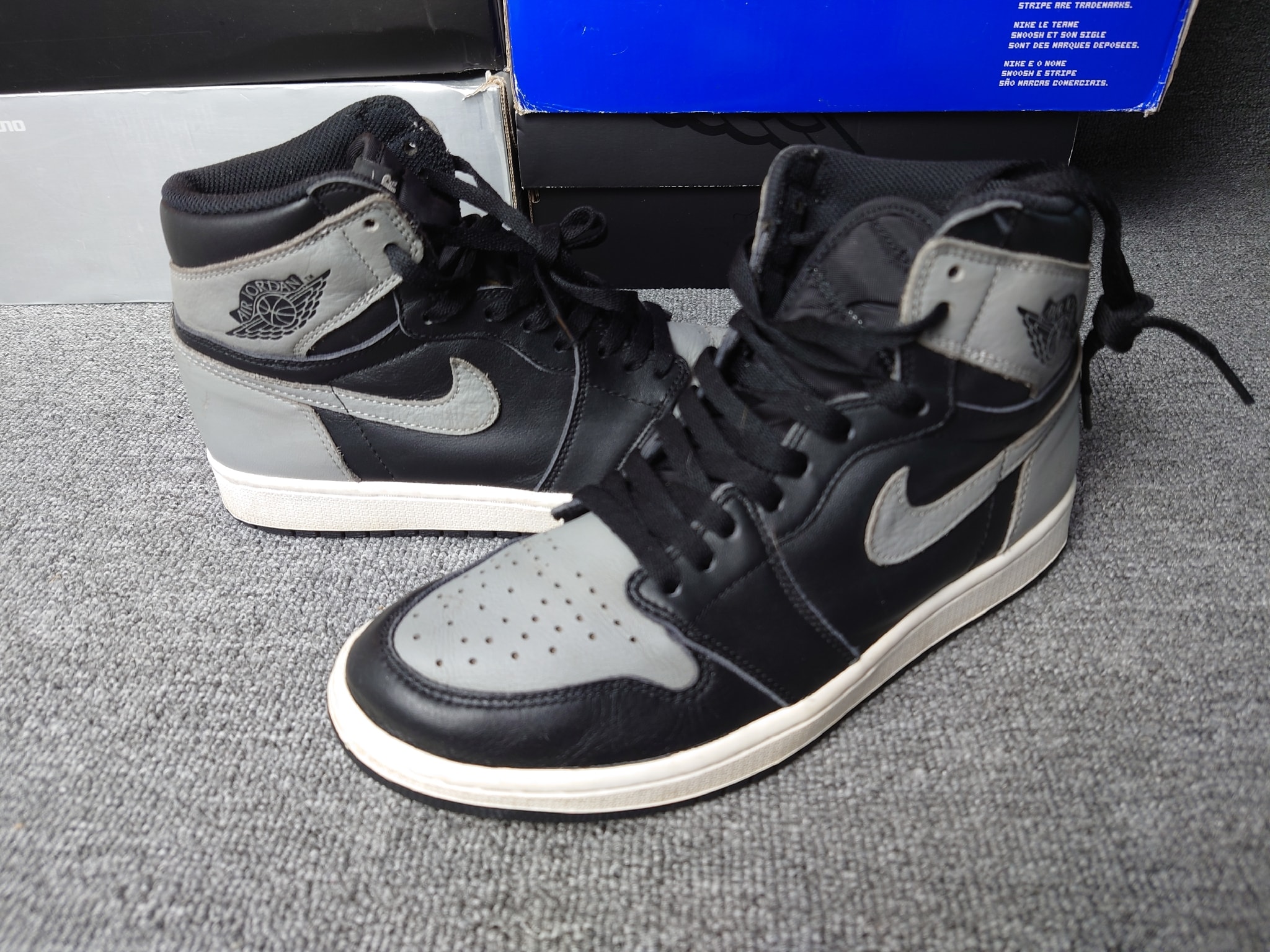 Nike Air Jordan 1 Retro High OG "Shadow" (2018)