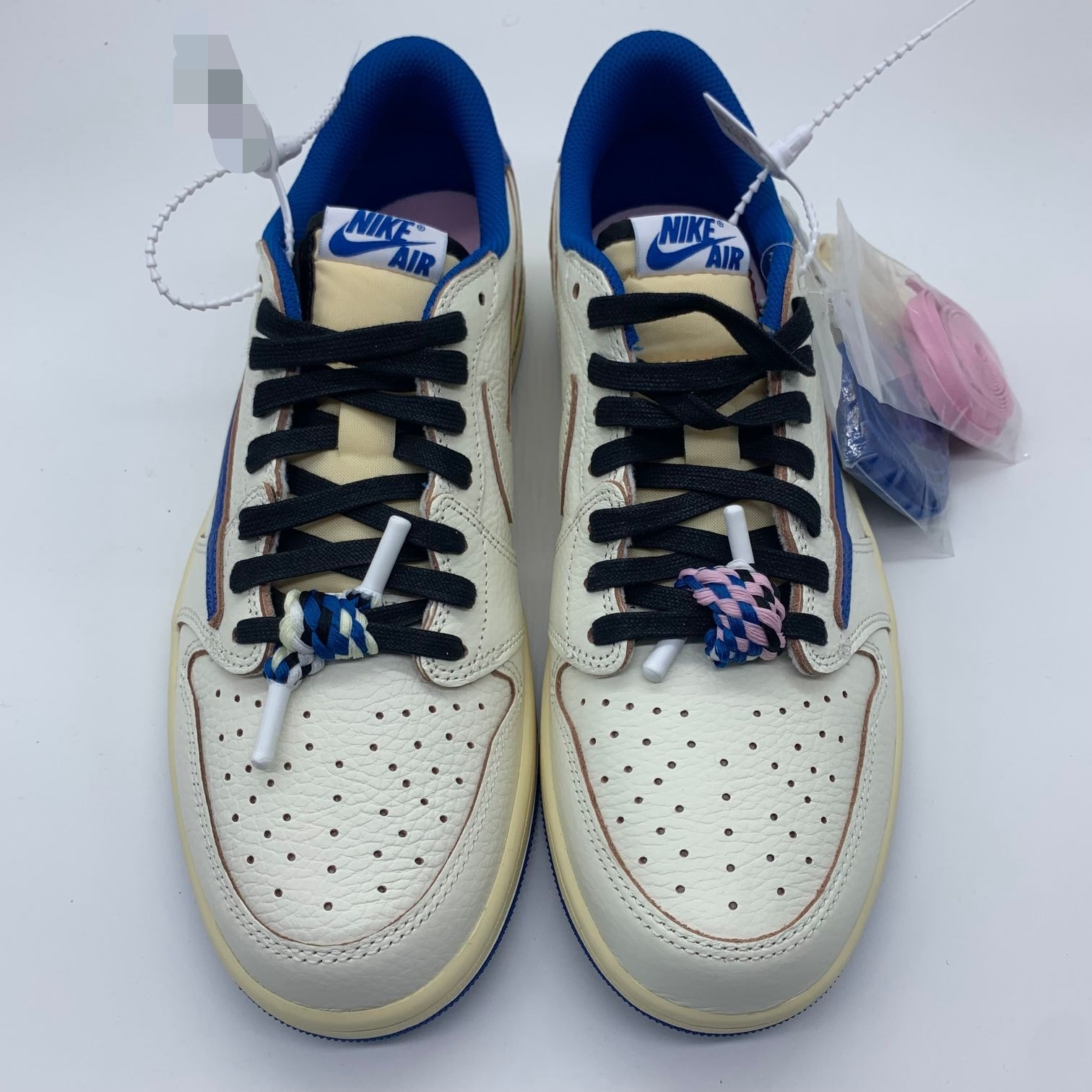 Travis Scott × fragment design × Nike Air Jordan 1 Low OG "Sail/Military Blue"