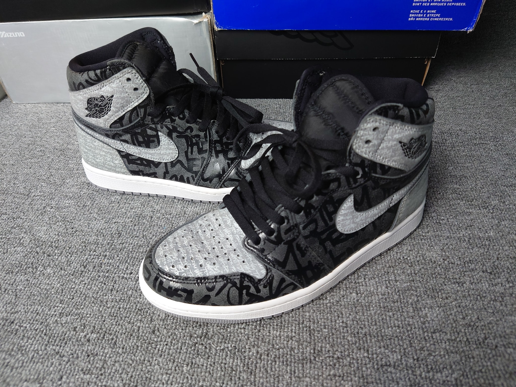 Nike Air Jordan 1 High OG "Rebellionaire"