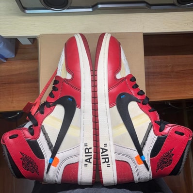 Off-White × Nike Air Jordan 1 Retro High The Ten "Chicago"
