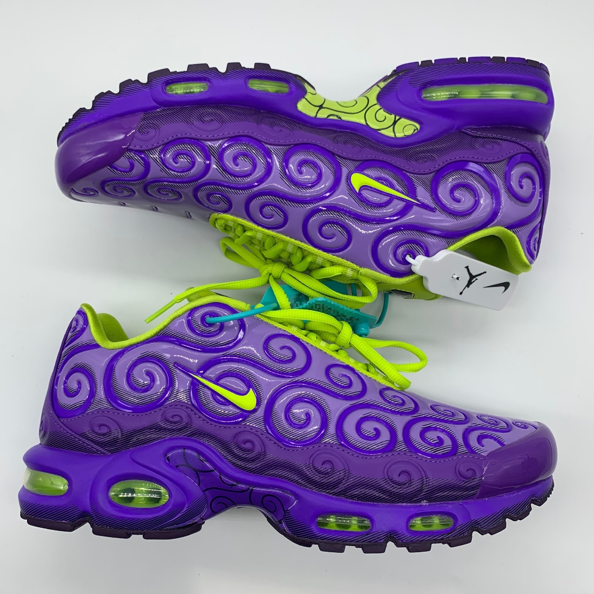 One Piece × Nike Air Max Plus "Devil Fruits/Gomu Gomu"