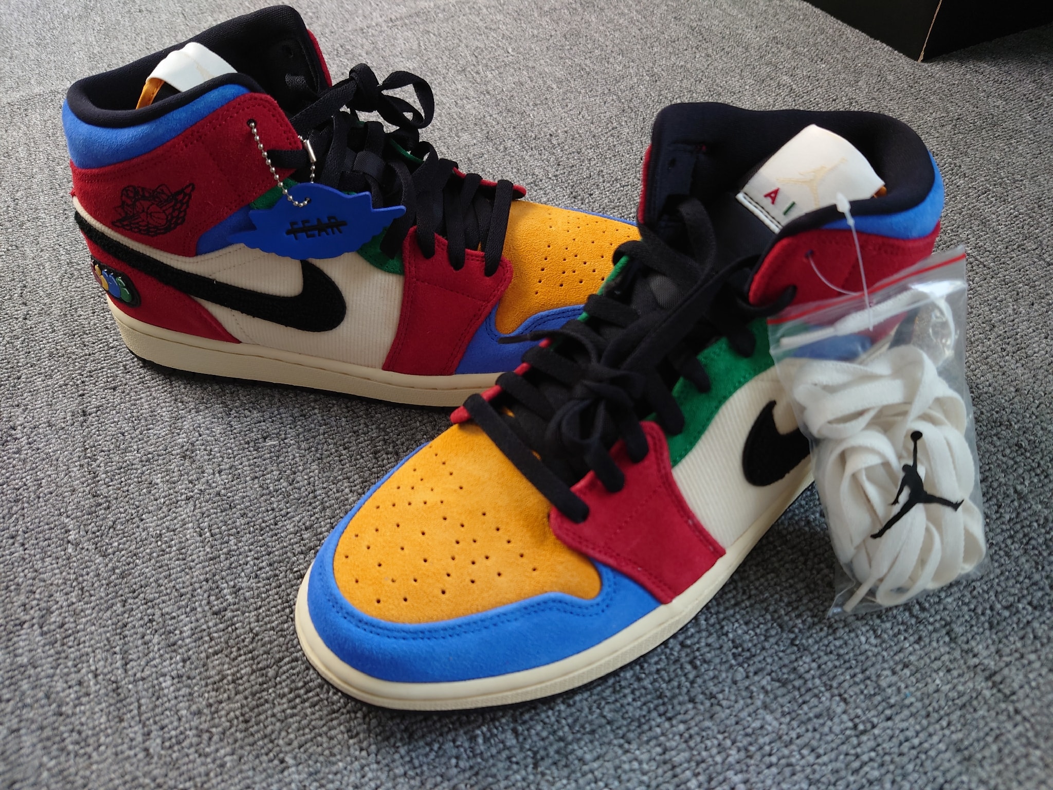 Blue The Great × Nike Air Jordan 1 Mid "Fearless"