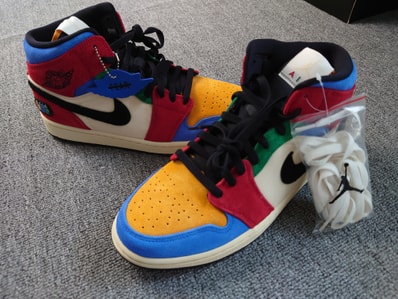 Blue The Great × Nike Air Jordan 1 Mid "Fearless"