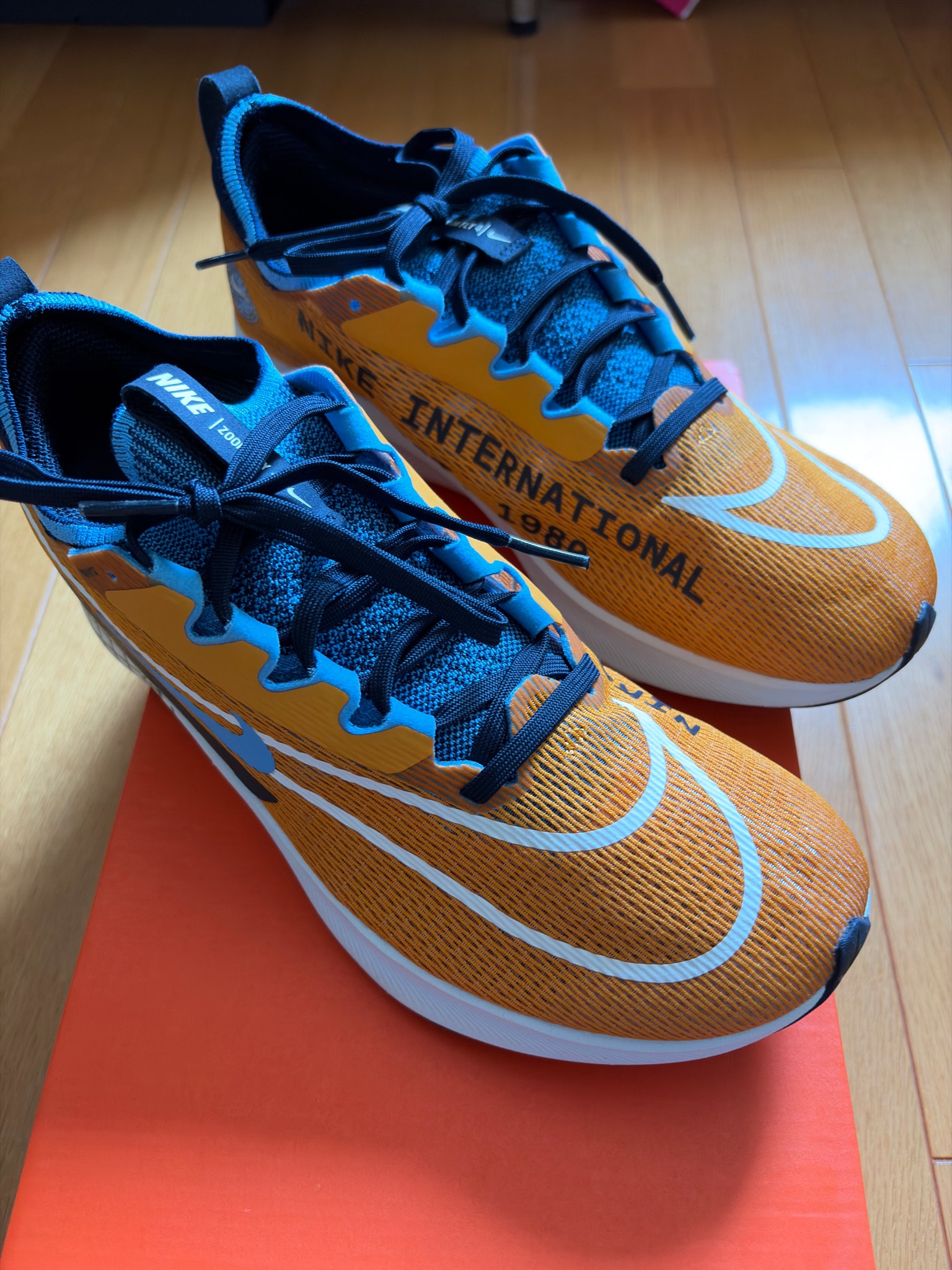 Nike Zoom Fly 4 PRM " Light Curry/ University Blue"