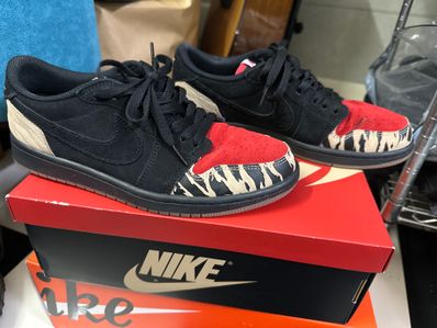 Sole Fly × Nike Air Jordan 1 Low "Black and Sport Red"