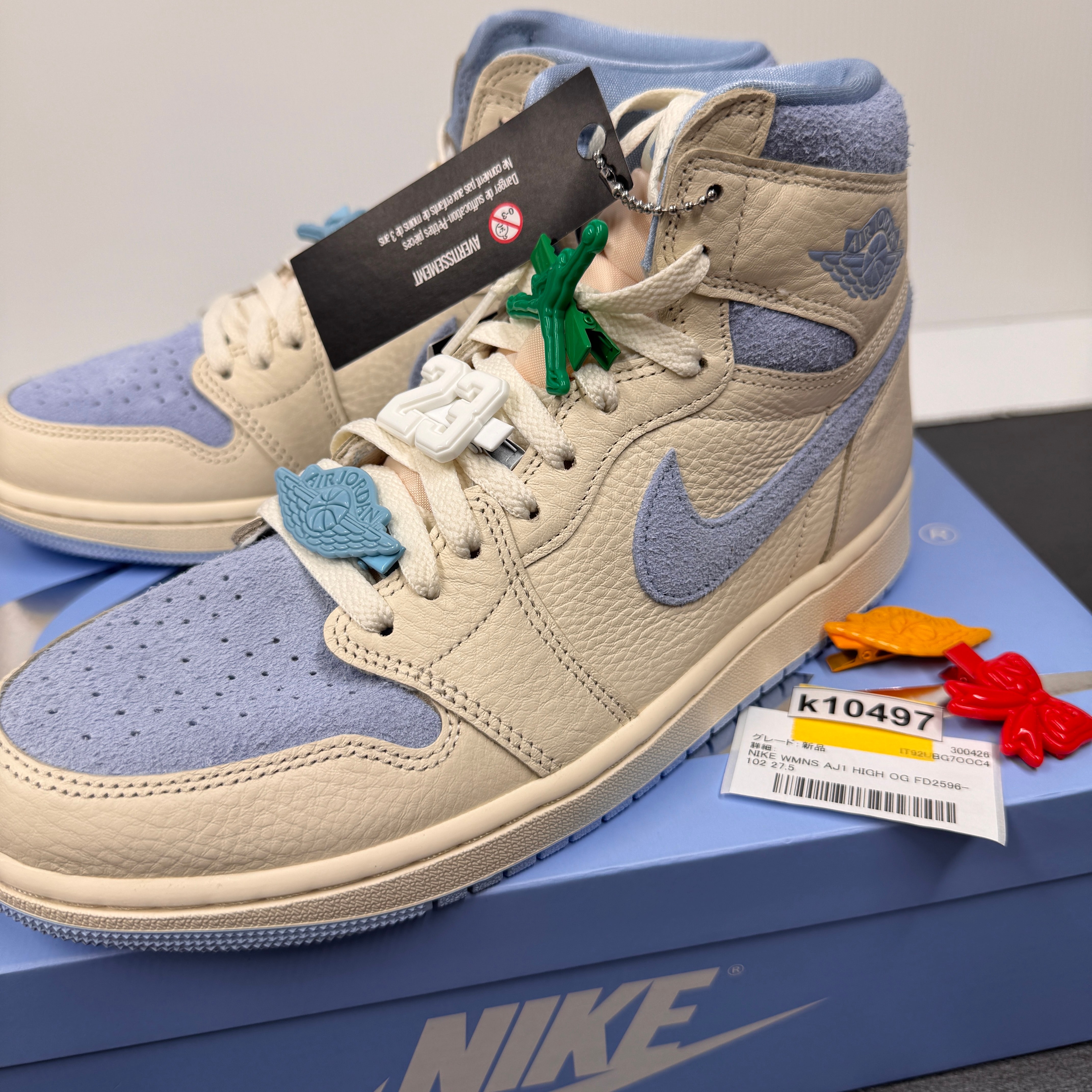 Nike Women's Air Jordan 1 High OG "Psychic Blue/Pale Ivory"