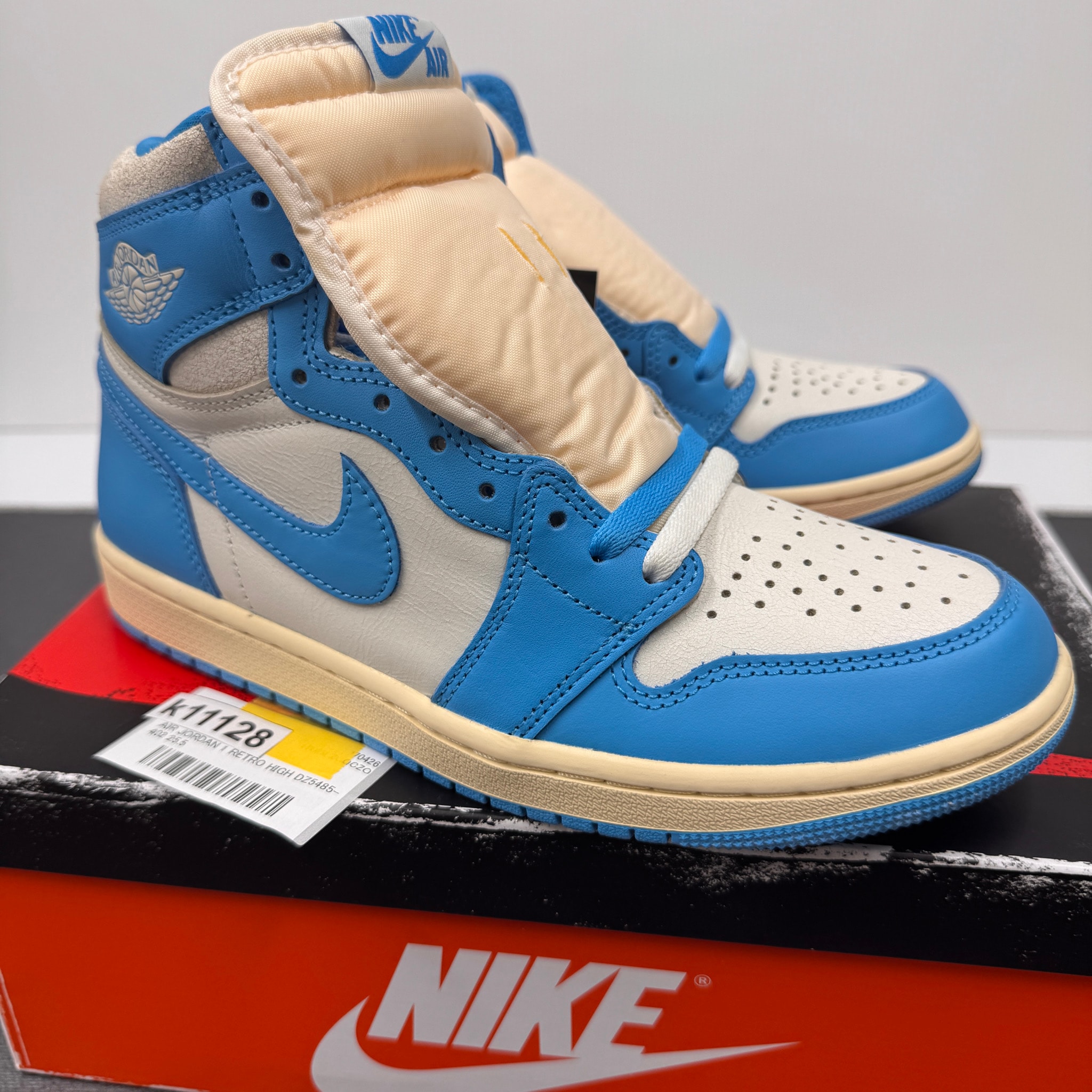 Nike Air Jordan 1 Retro High OG "UNC Reimagined"