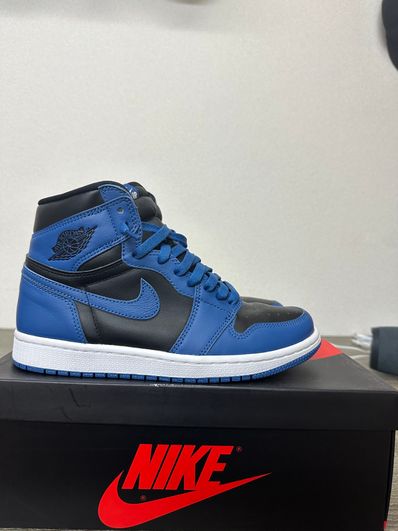 Nike Air Jordan 1 Retro High OG "Dark Marina Blue"