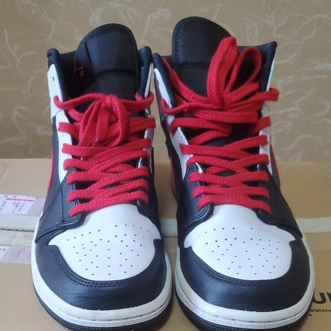 Nike Air Jordan 1 Mid "Black/Chile Red/White"