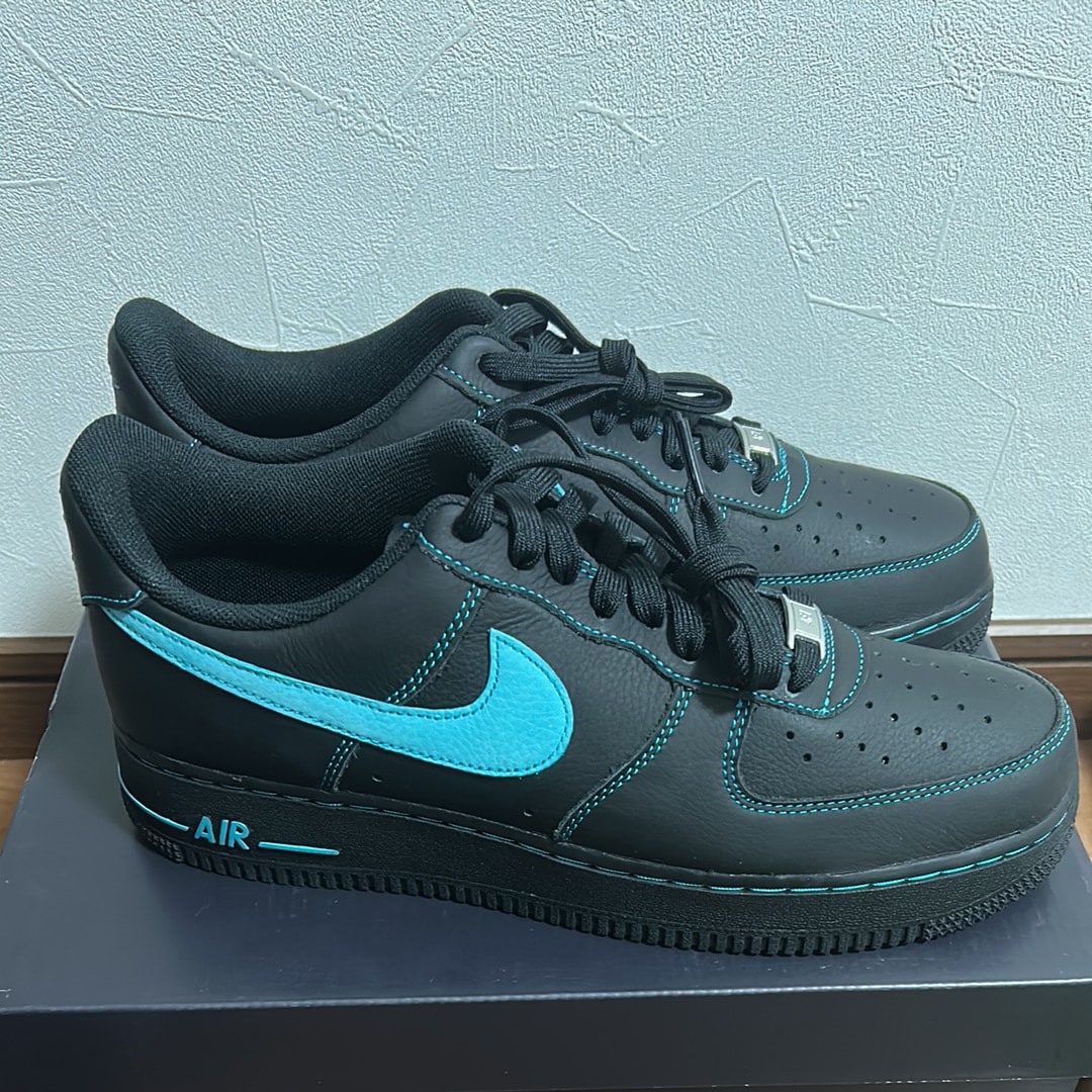 Nike Air Force 1 Low "Black Tiffany"