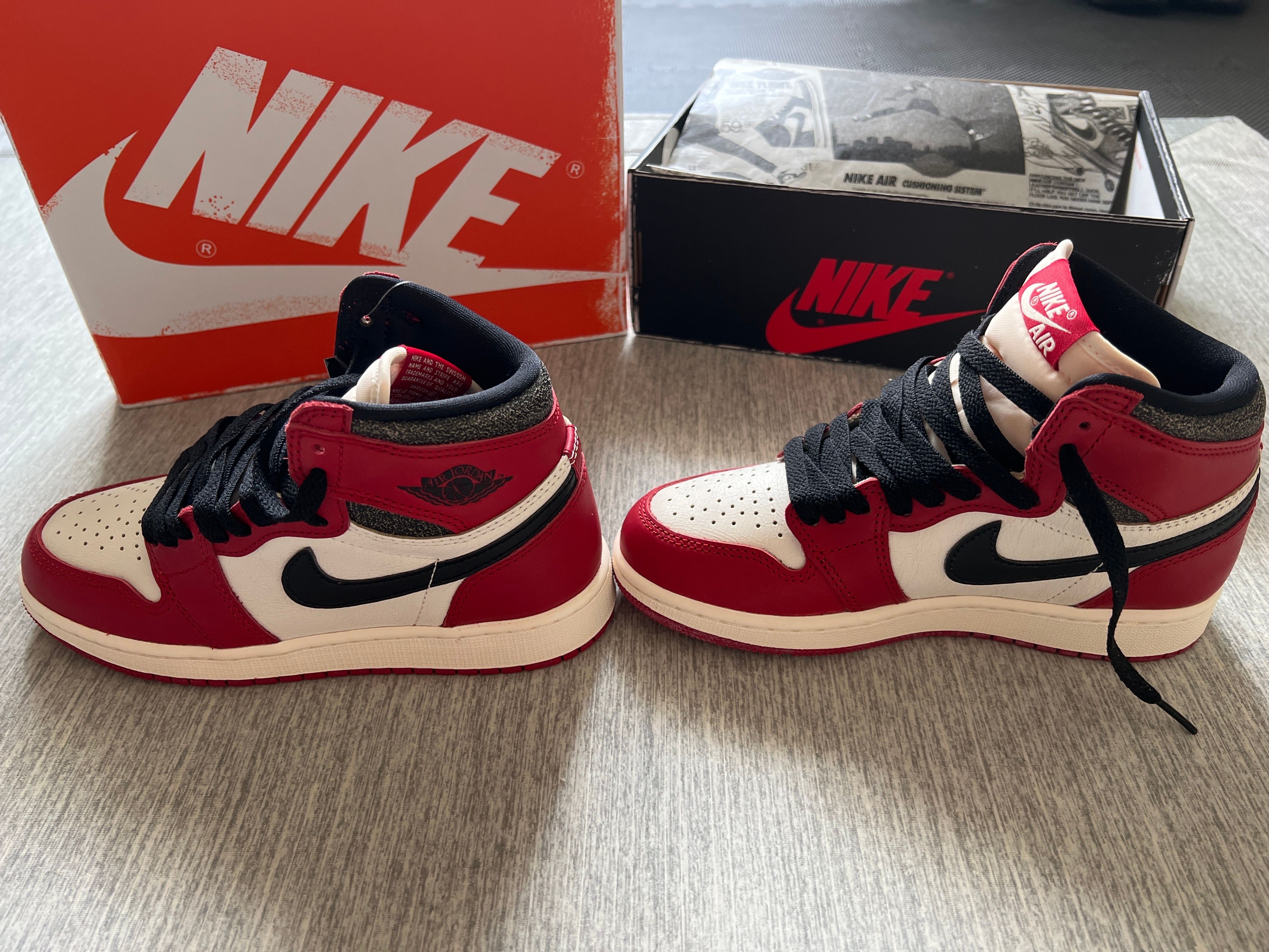 Nike GS Air Jordan 1 High OG "Lost & Found/Chicago"