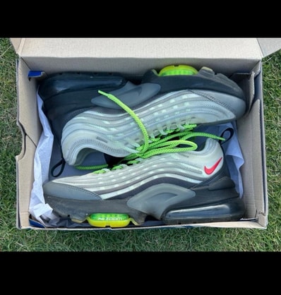 Nike Air Max ZM950 "Vast Grey" (Japan Exclusive)