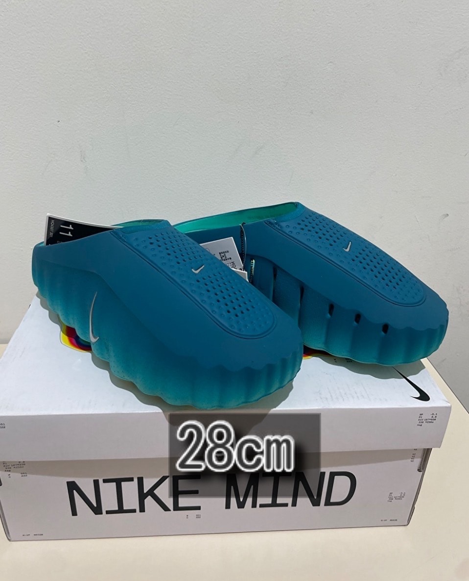 ナイキ マインド001 ミュール "ジオードティール"