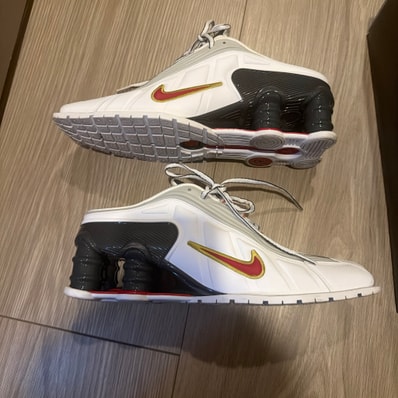 Martine Rose × Nike Women's Shox MR4 "White/Varsity Red"