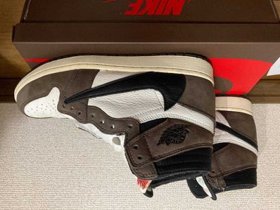 Travis Scott × Nike Air Jordan 1 Retro High OG TS SP "Sail/Dark Mocha"