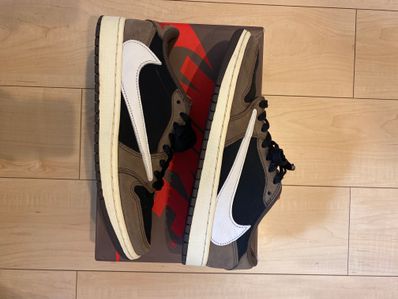 Travis Scott × Nike Air Jordan 1 Low OG SP-T "Black/Dark Mocha"