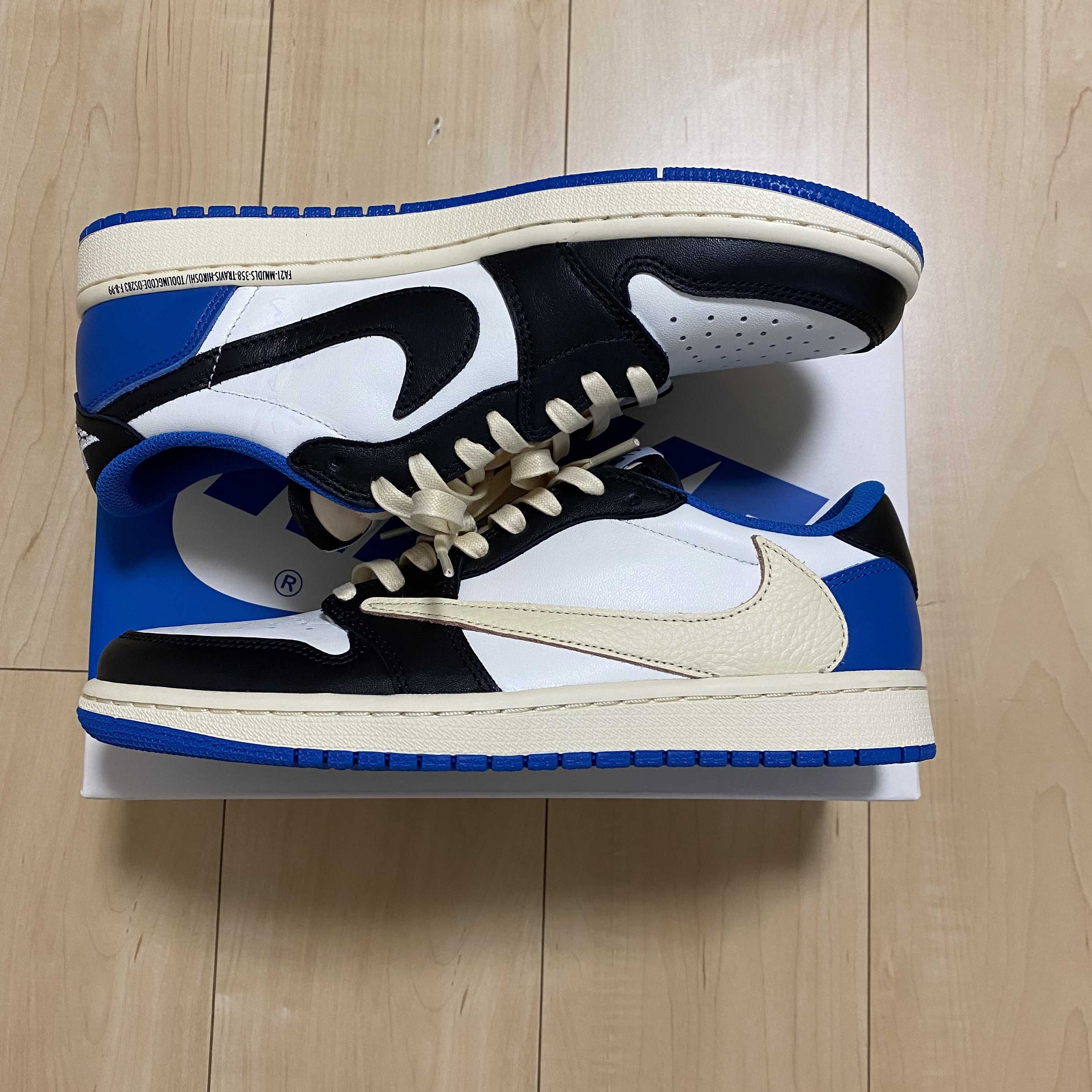 Travis Scott × fragment design × Nike Air Jordan 1 Low OG SP "Military Blue"