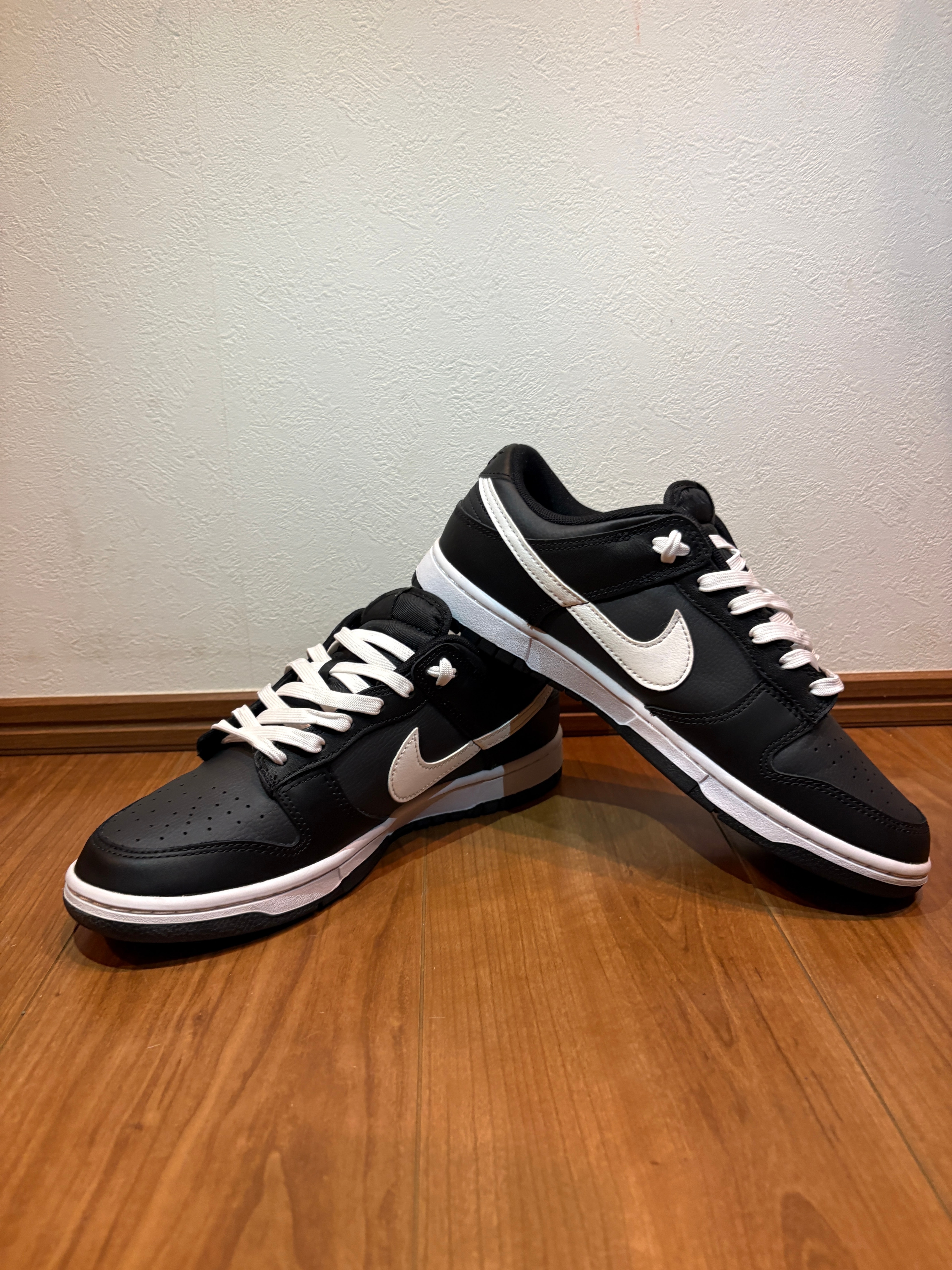 Nike Dunk Low "Black Panda"