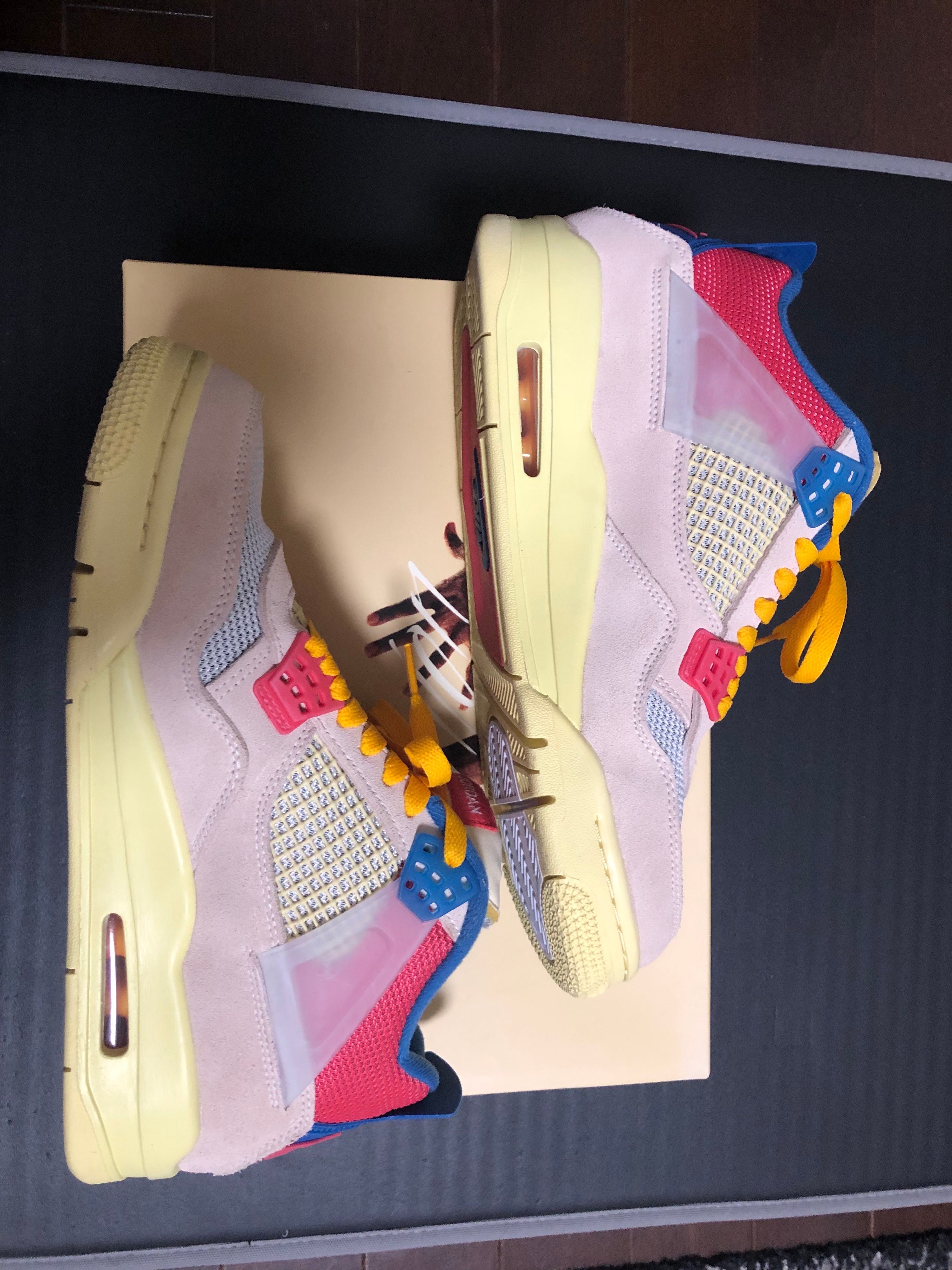 UNION × Nike Air Jordan 4 SP "Guava Ice/Light Fusion Red"