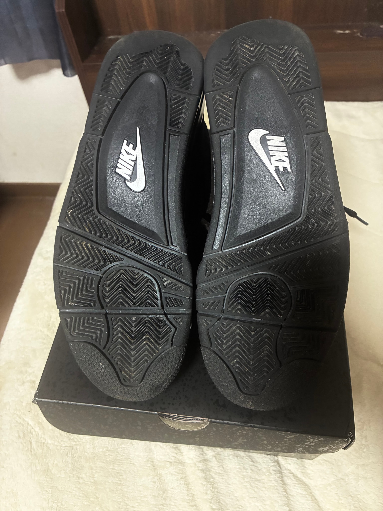 Nike Air Jordan 4 Retro OG "Black Cat" (2025)