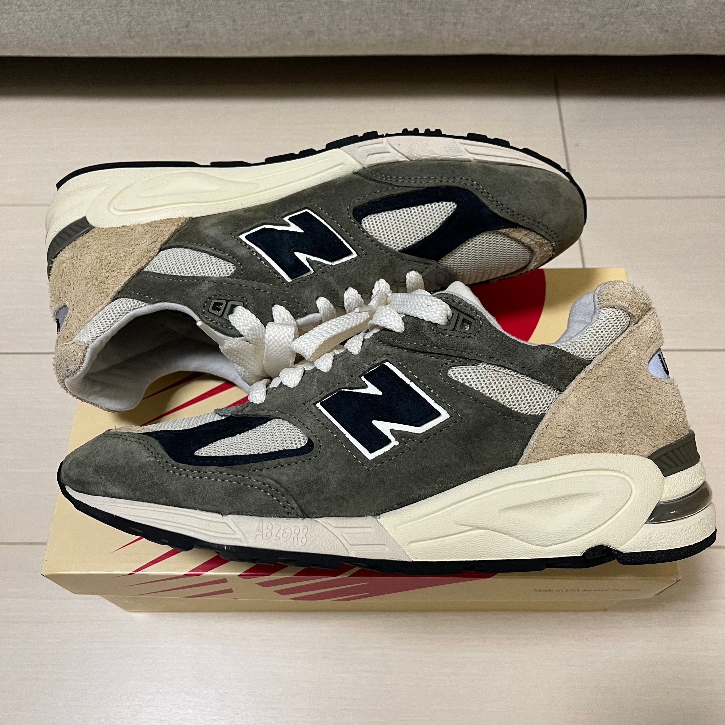 New Balance 990V2 "Olive Suede"