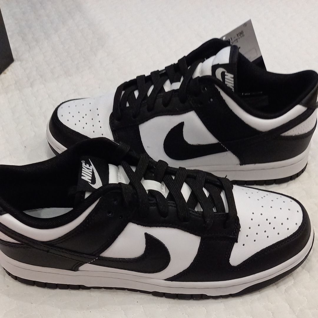 Nike Dunk Low Retro "Panda/White/Black"