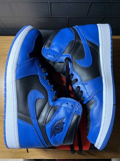 Nike Air Jordan 1 Retro High OG "Dark Marina Blue"