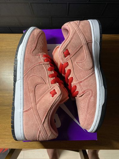 Nike SB Dunk Low "Pink Pig"