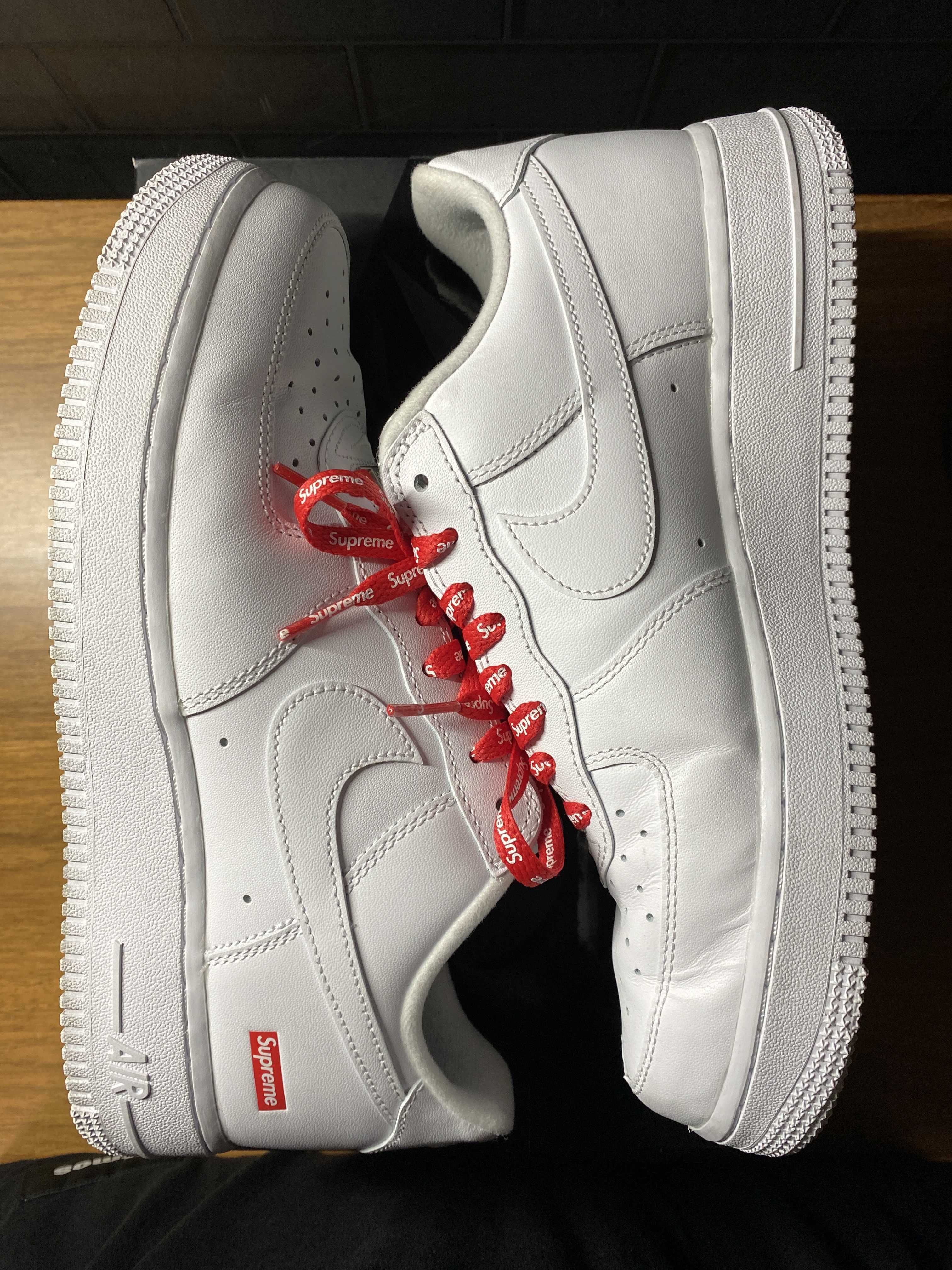Supreme × Nike Air Force 1 Low "White"