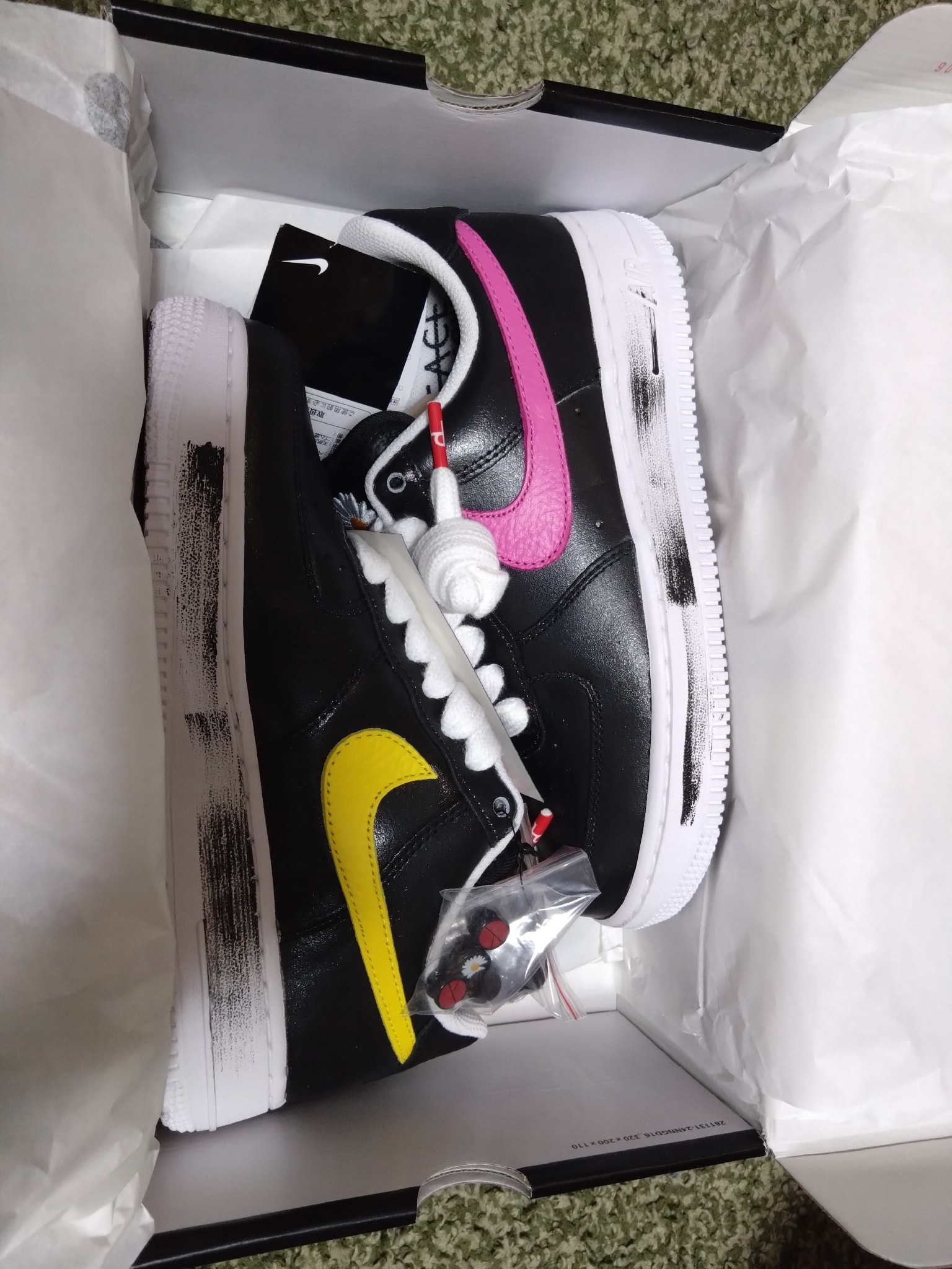 PEACEMINUSONE × Nike Air Force 1 Low '07 Para-Noise 3.0 "Black and Multi-Color" / G-DRAGON