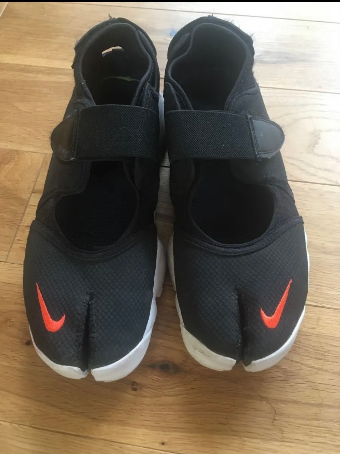 Nike Women's Air Rift Breathe "Black/White/Rush Orange"