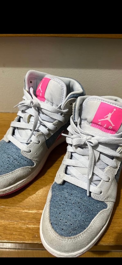 Nike GS Air Jordan 1 Mid "Denim Sequin"