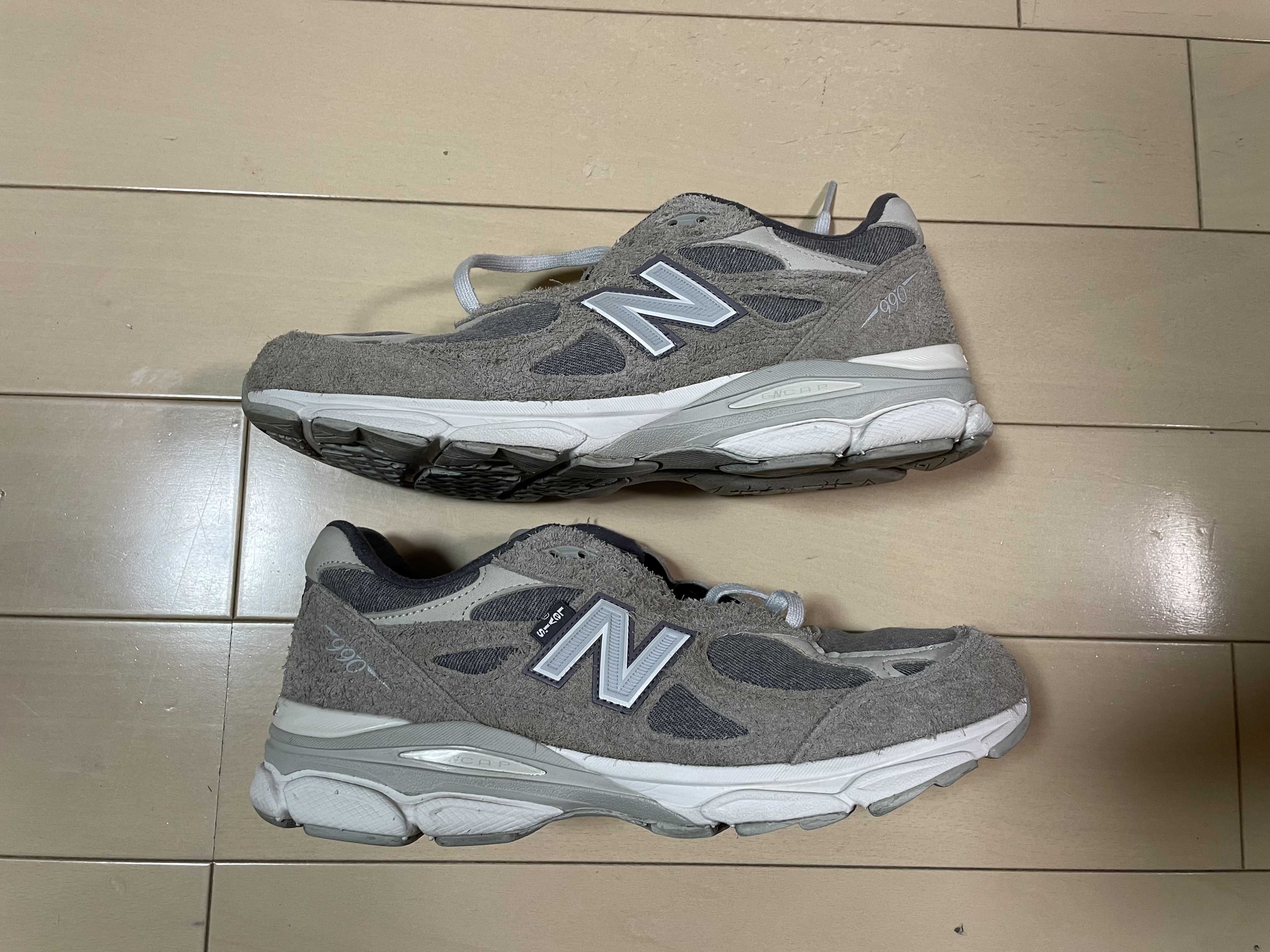 Levi's × New Balance 990V3 "Grey"