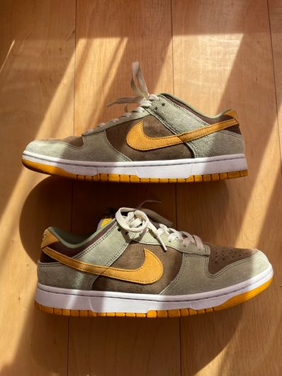 Nike Dunk Low SE "Dusty Olive"