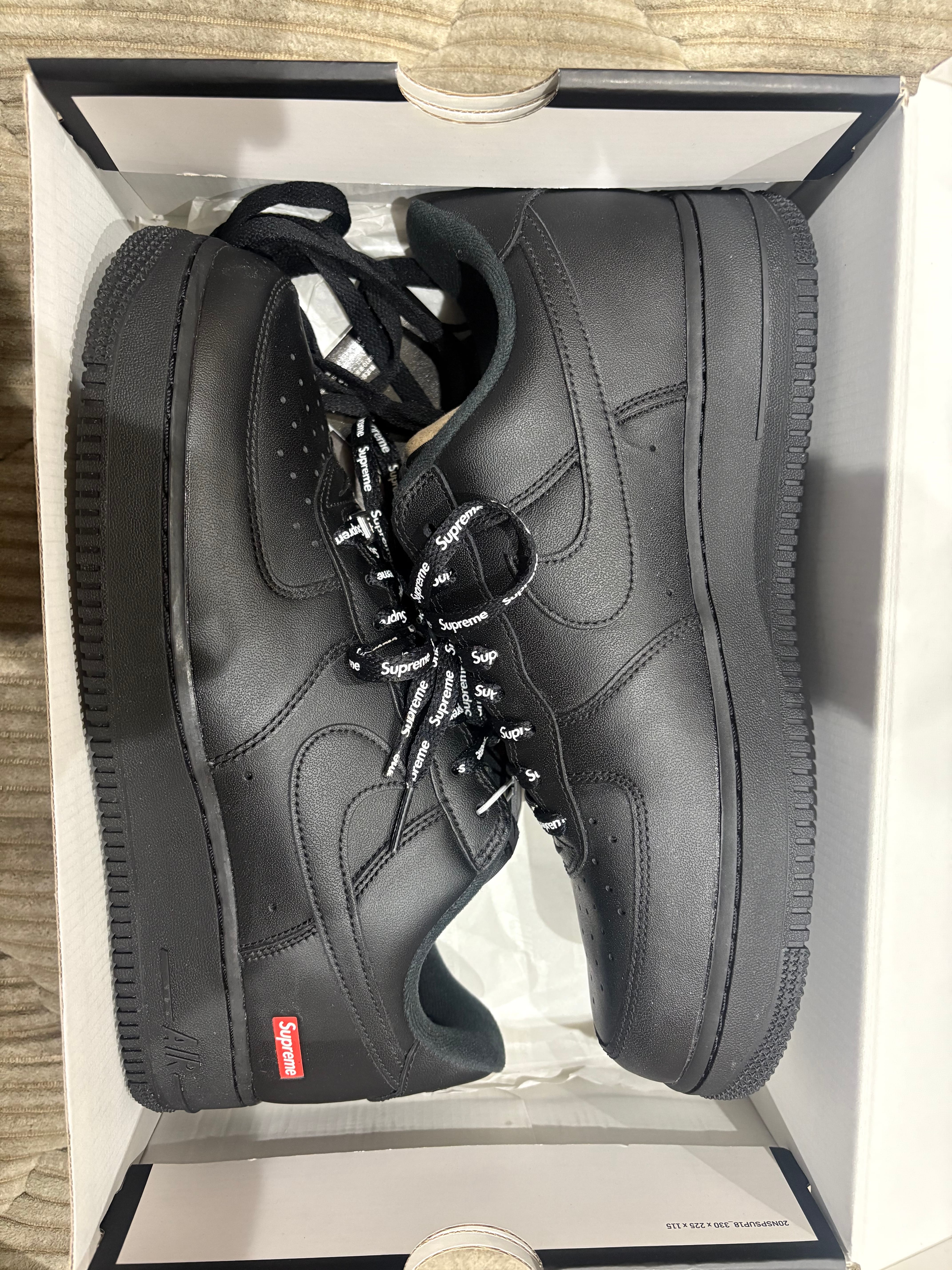 Supreme × Nike Air Force 1 Low "Black"