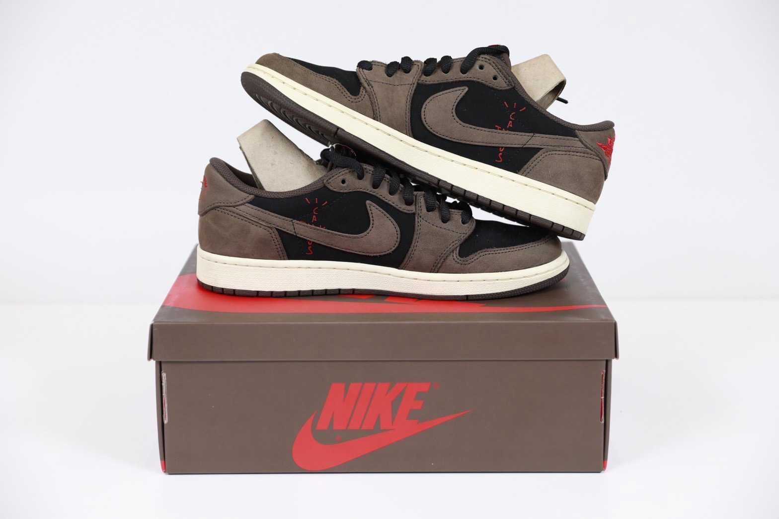 Travis Scott × Nike Air Jordan 1 Low OG SP-T "Black/Dark Mocha"
