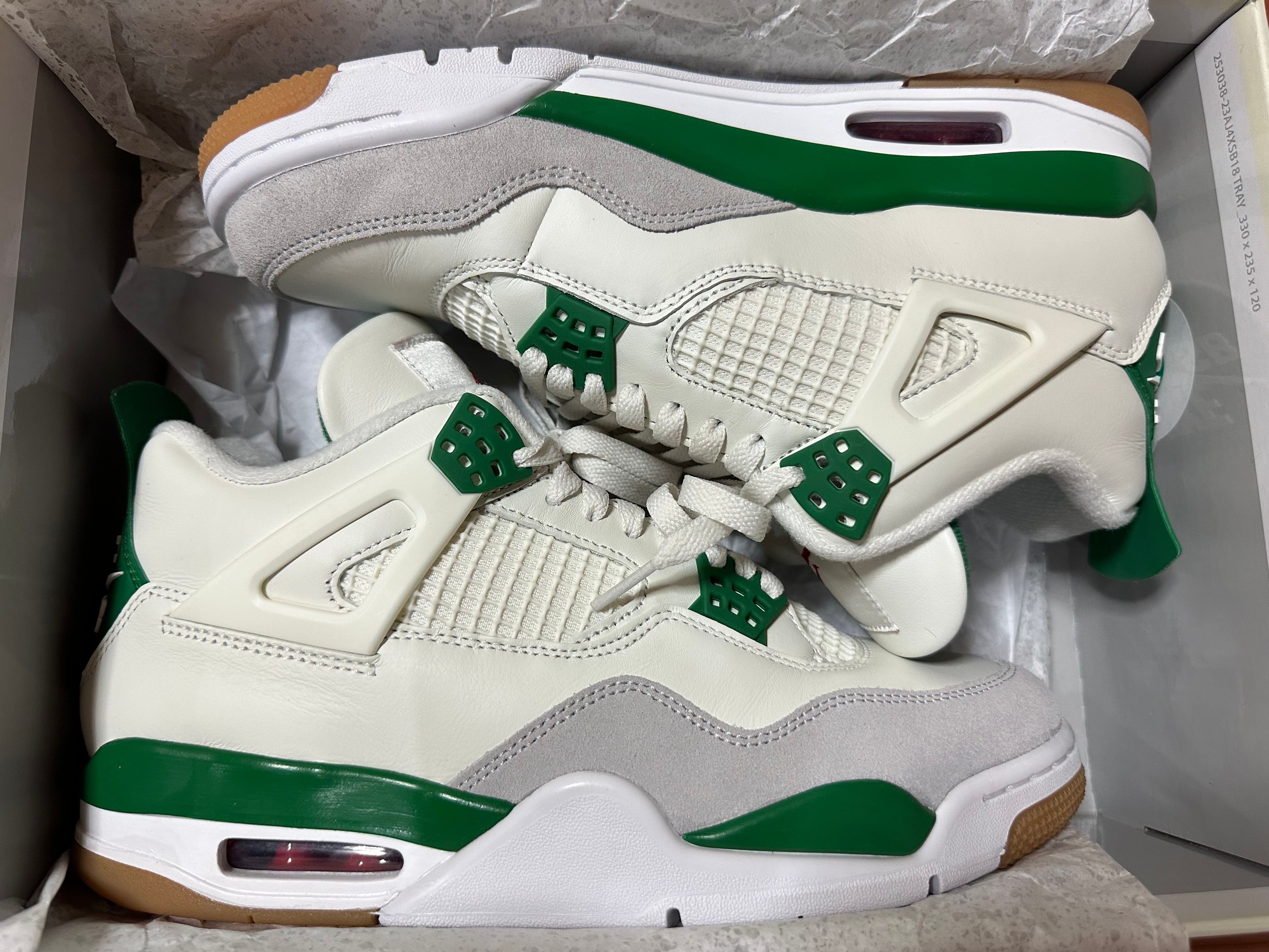 Nike SB × Air Jordan 4 Retro SP "Pine Green"