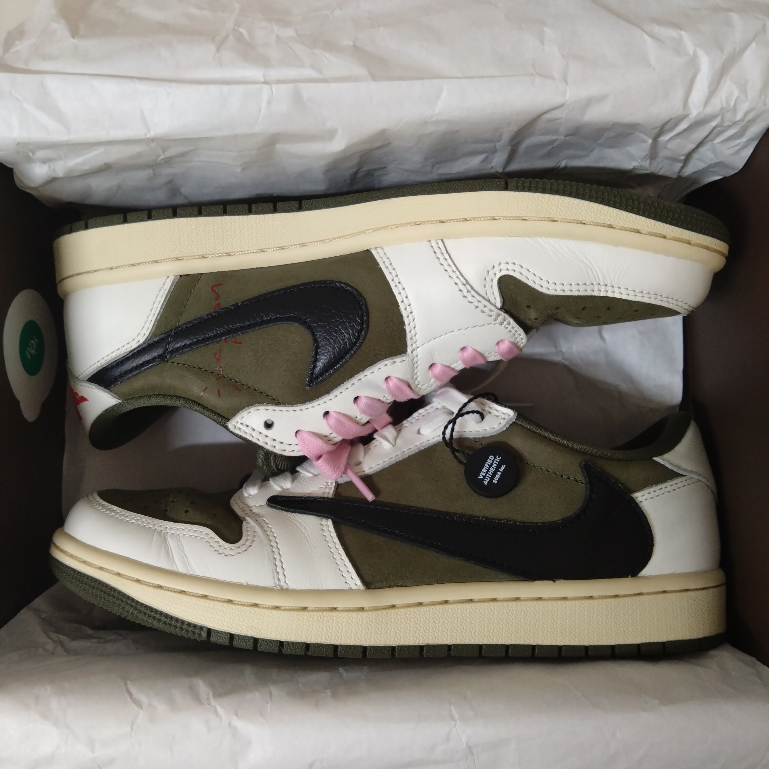 Travis Scott × Nike Air Jordan 1 Low OG SP "Reverse Olive"