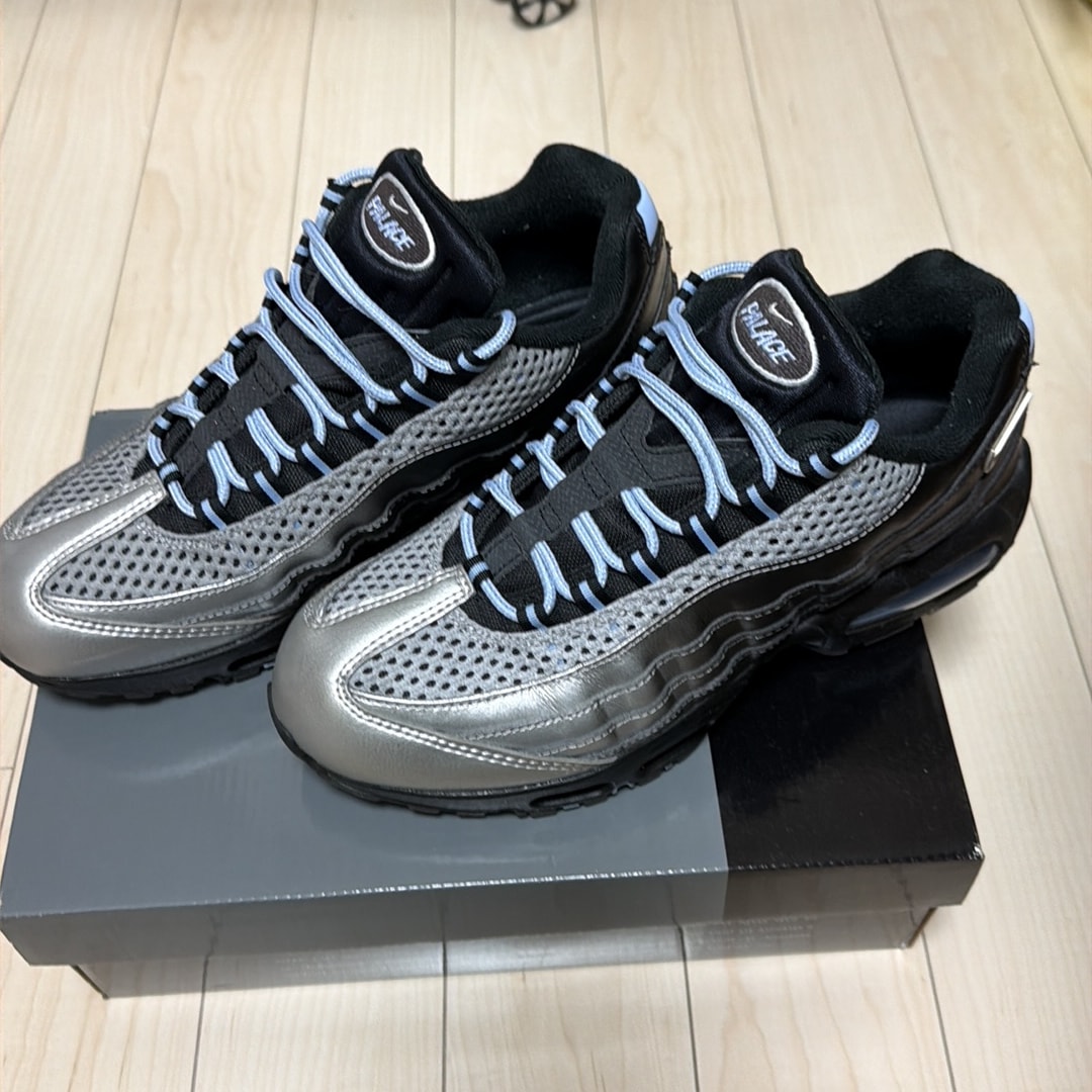 Palace Skateboards × Nike Air Max 95 Big Bubble "Metallic Silver/Aluminum"