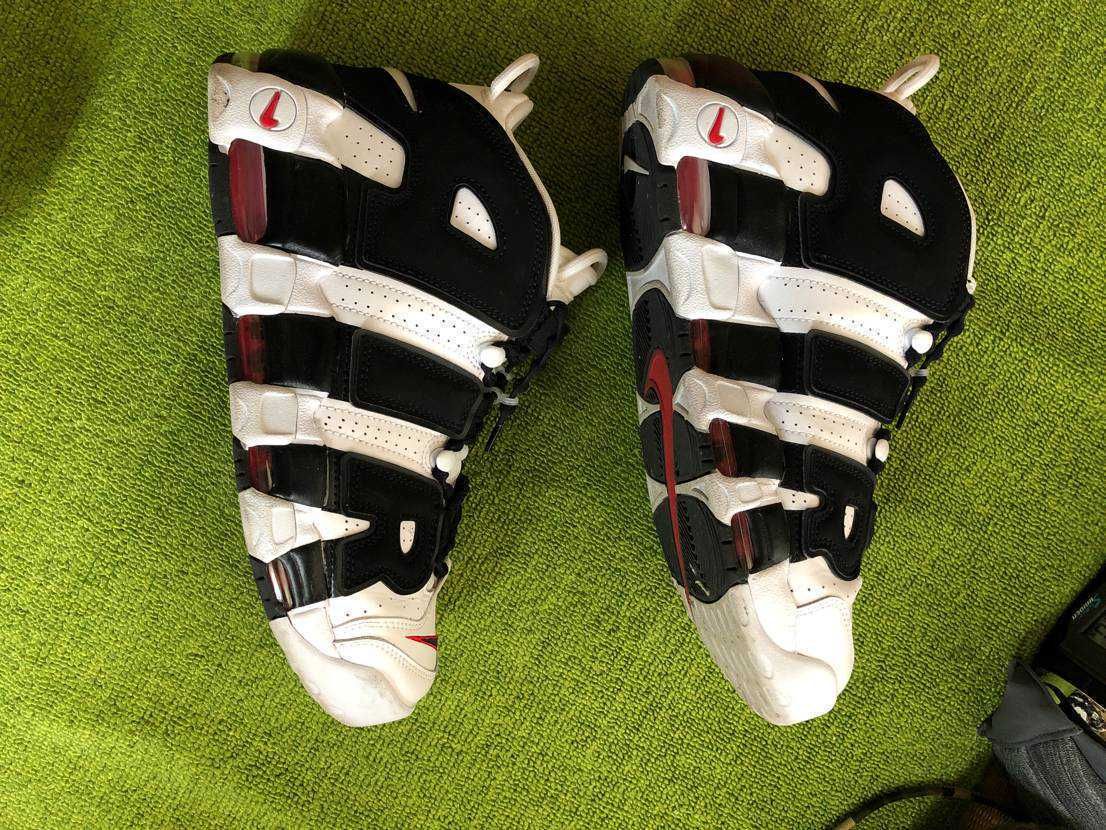 NIKE AIR MORE UPTEMPO "WHITE/BLACK/UNIVERSITY RED"(2020)