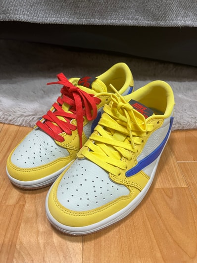 Travis Scott × Nike Women's Air Jordan 1 Retro Low OG "Canary"