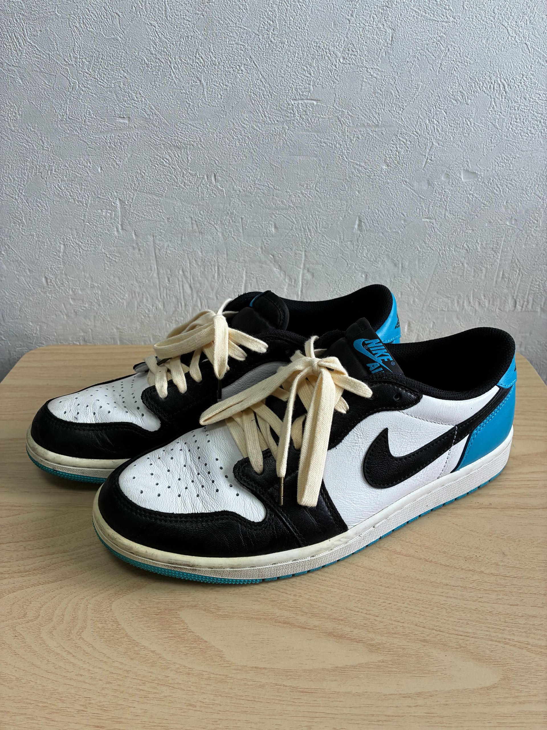 Nike Air Jordan 1 Low OG "Black and Dark Powder Blue/UNC"