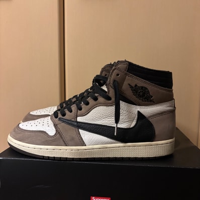 Travis Scott × Nike Air Jordan 1 Retro High OG TS SP "Sail/Dark Mocha"