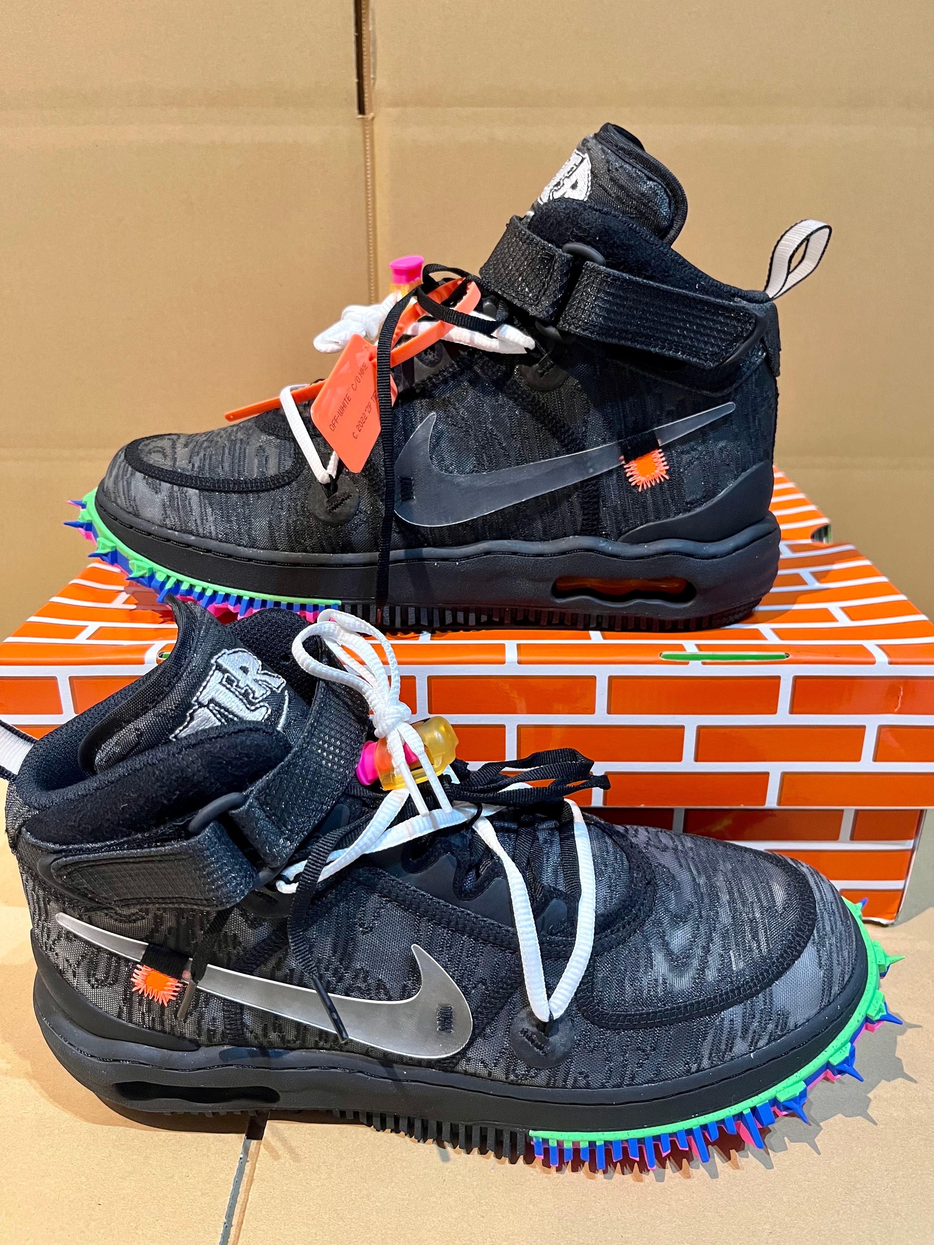 Off-White × Nike Air Force 1 Mid "Black"