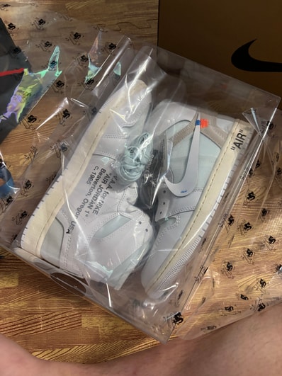 Virgil Abloh Archive (V.A.A.) × Nike Air Jordan 1 Retro High OG "Alaska"